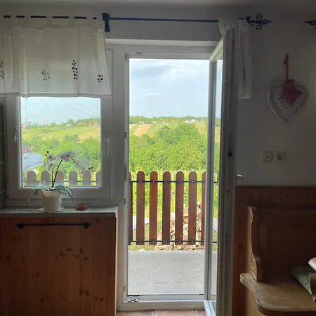 Cosy Country Home, *