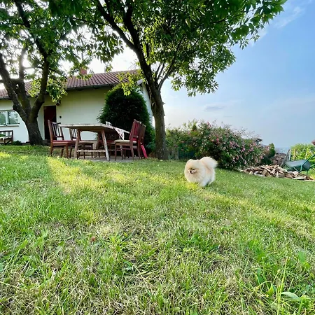 Cosy Country Home, 度假居 *