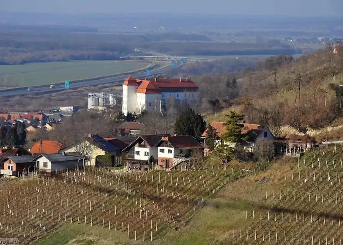 Cosy Country Home, 別荘 *