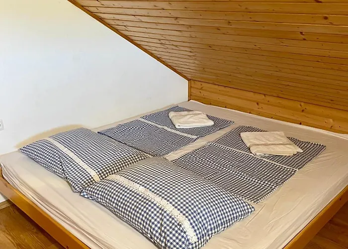 Cosy Country Home, * レンダヴァ